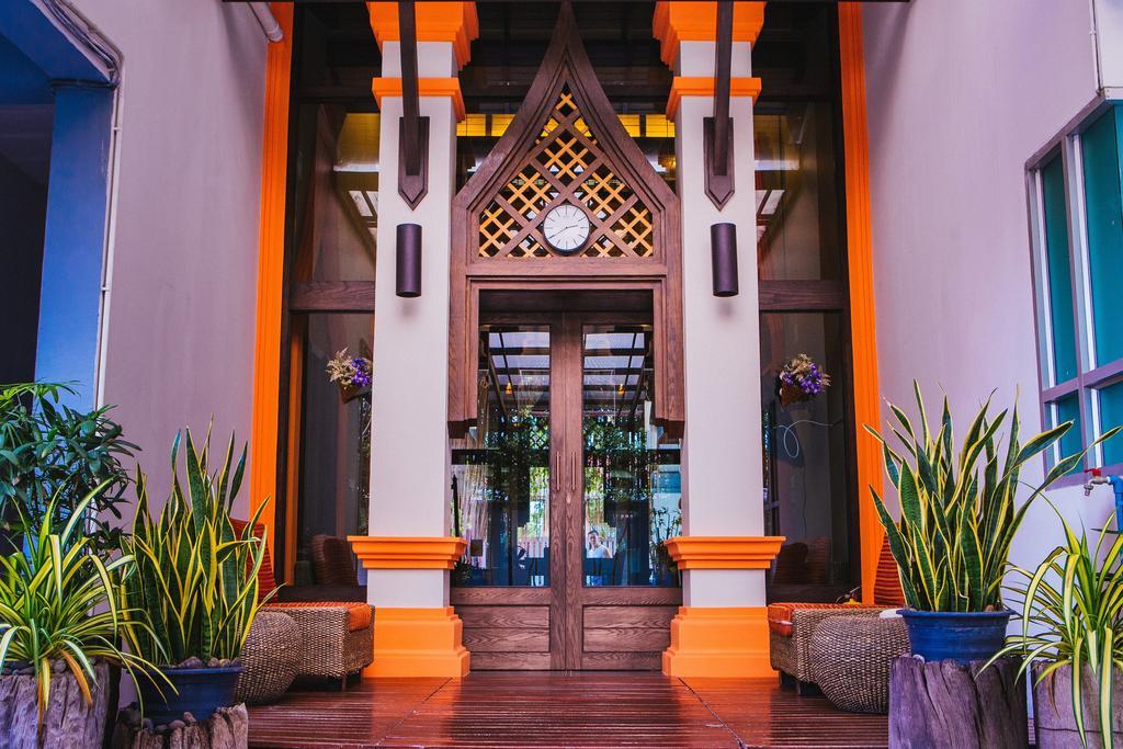 Paragon Inn Bangkok Exterior photo